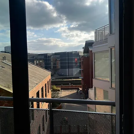 Cosy Waterfront Apartment Leeds (West Yorkshire)