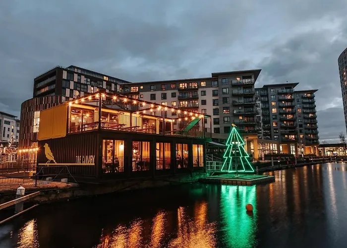 Cosy Waterfront Апартаменти