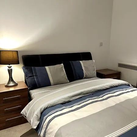 Cosy Waterfront Leeds (West Yorkshire)